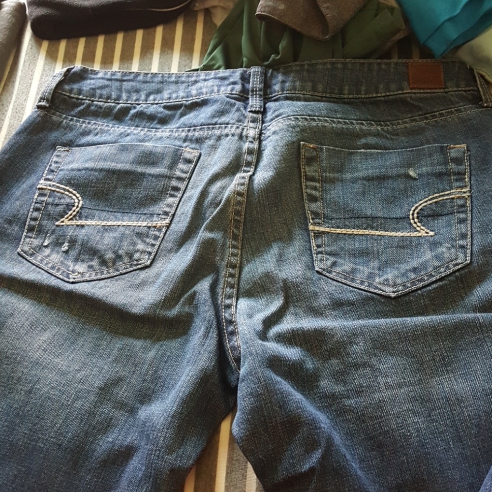 NWOT American Eagle True Boot Jeans